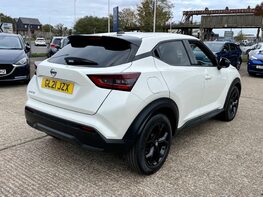 Nissan Juke DIG-T N-CONNECTA 9