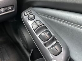 Nissan Juke DIG-T N-CONNECTA 57