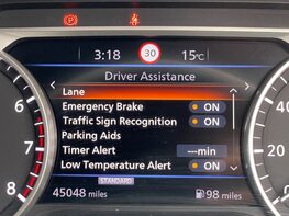 Nissan Juke DIG-T N-CONNECTA 28