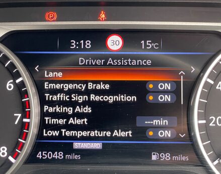 Nissan Juke DIG-T N-CONNECTA 28