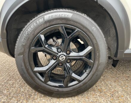 Nissan Juke DIG-T N-CONNECTA 14