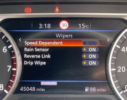 Nissan Juke DIG-T N-CONNECTA 29