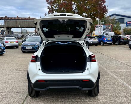 Nissan Juke DIG-T N-CONNECTA 63