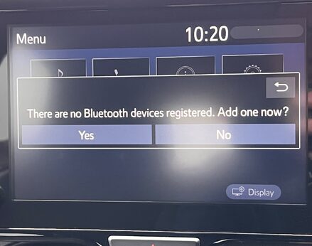 Toyota Yaris DESIGN FHEV 43