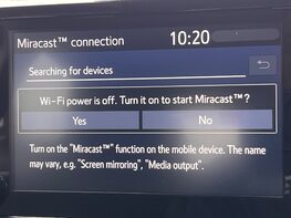 Toyota Yaris DESIGN FHEV 40