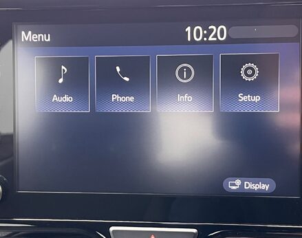 Toyota Yaris DESIGN FHEV 41