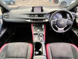 Lexus CT 200H 2