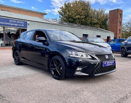 Lexus CT 200H 4