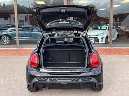 Mini Hatch COOPER SPORT 74