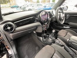 Mini Hatch COOPER SPORT 17