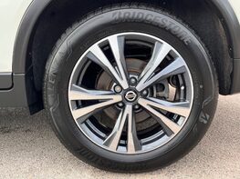 Nissan X-Trail DIG-T N-CONNECTA DCT 14