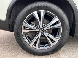 Nissan X-Trail DIG-T N-CONNECTA DCT 15