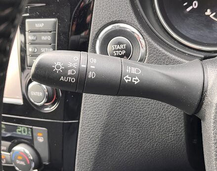 Nissan X-Trail DIG-T N-CONNECTA DCT 51