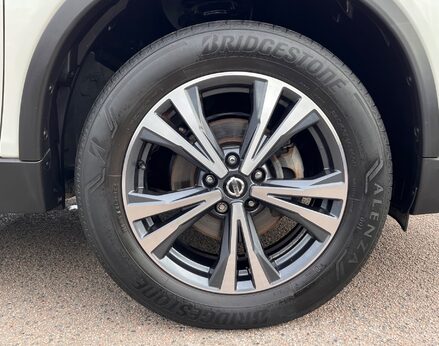 Nissan X-Trail DIG-T N-CONNECTA DCT 16