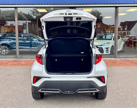 Toyota C-HR GR SPORT 63