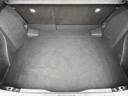 Toyota C-HR GR SPORT 66