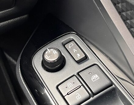 Toyota C-HR GR SPORT 57