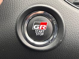 Toyota C-HR GR SPORT 49