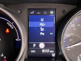 Toyota C-HR GR SPORT 27