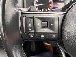 Nissan Qashqai DIG-T ACENTA PREMIUM DCT MHEV 63