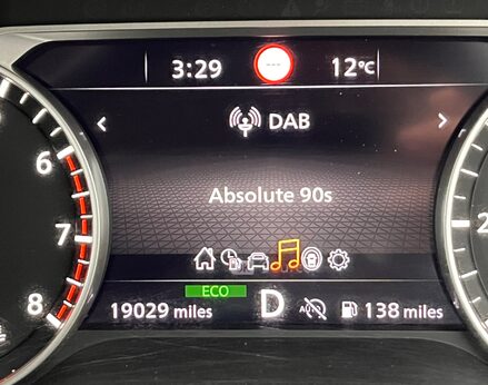 Nissan Qashqai DIG-T ACENTA PREMIUM DCT MHEV 26