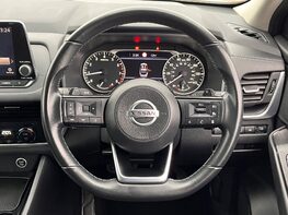 Nissan Qashqai DIG-T ACENTA PREMIUM DCT MHEV 20