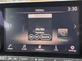 Nissan Qashqai DIG-T ACENTA PREMIUM DCT MHEV 47