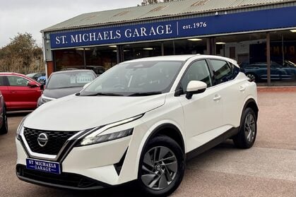 Nissan Qashqai DIG-T ACENTA PREMIUM DCT MHEV