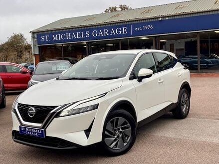 Nissan Qashqai DIG-T ACENTA PREMIUM DCT MHEV