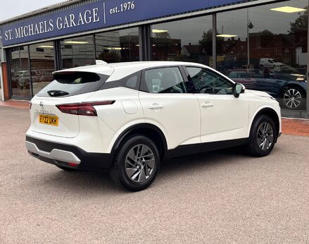 Nissan Qashqai DIG-T ACENTA PREMIUM DCT MHEV 8