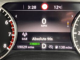 Nissan Qashqai DIG-T ACENTA PREMIUM DCT MHEV 23