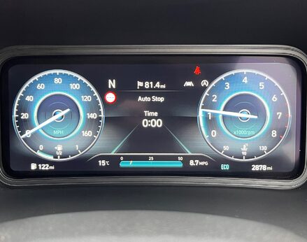 Hyundai KONA T-GDI PREMIUM MHEV 21