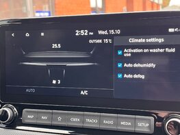 Hyundai KONA T-GDI PREMIUM MHEV 38