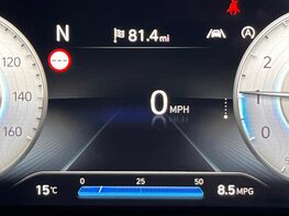 Hyundai KONA T-GDI PREMIUM MHEV 26