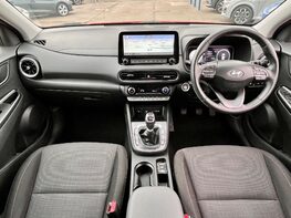 Hyundai KONA T-GDI PREMIUM MHEV 2