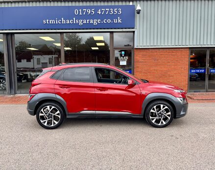 Hyundai KONA T-GDI PREMIUM MHEV 10