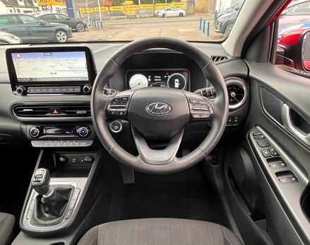 Hyundai KONA T-GDI PREMIUM MHEV 19