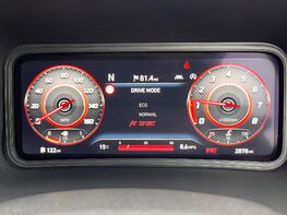 Hyundai KONA T-GDI PREMIUM MHEV 23