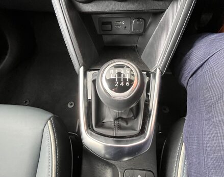 Mazda 2 GT SPORT MHEV 49