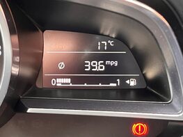 Mazda 2 GT SPORT MHEV 23