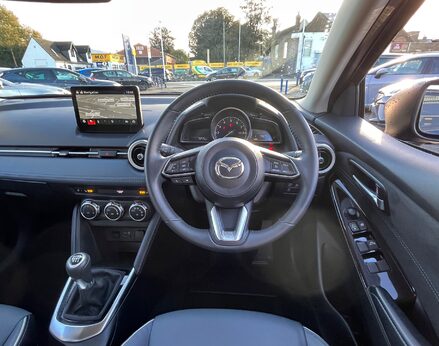 Mazda 2 GT SPORT MHEV 19