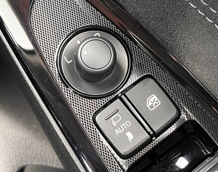 Mazda 2 GT SPORT MHEV 58