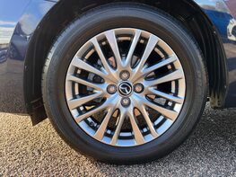 Mazda 2 GT SPORT MHEV 13