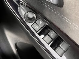 Mazda 2 GT SPORT MHEV 59