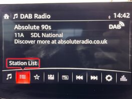 Mazda 2 GT SPORT MHEV 34