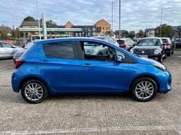 Toyota Yaris VVT-I ICON 10