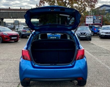 Toyota Yaris VVT-I ICON 50