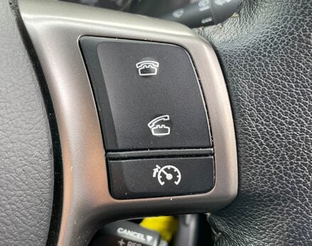 Toyota Yaris VVT-I ICON 40