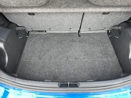 Toyota Yaris VVT-I ICON 52