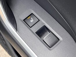 Toyota Rav 4 VVT-I DESIGN 64